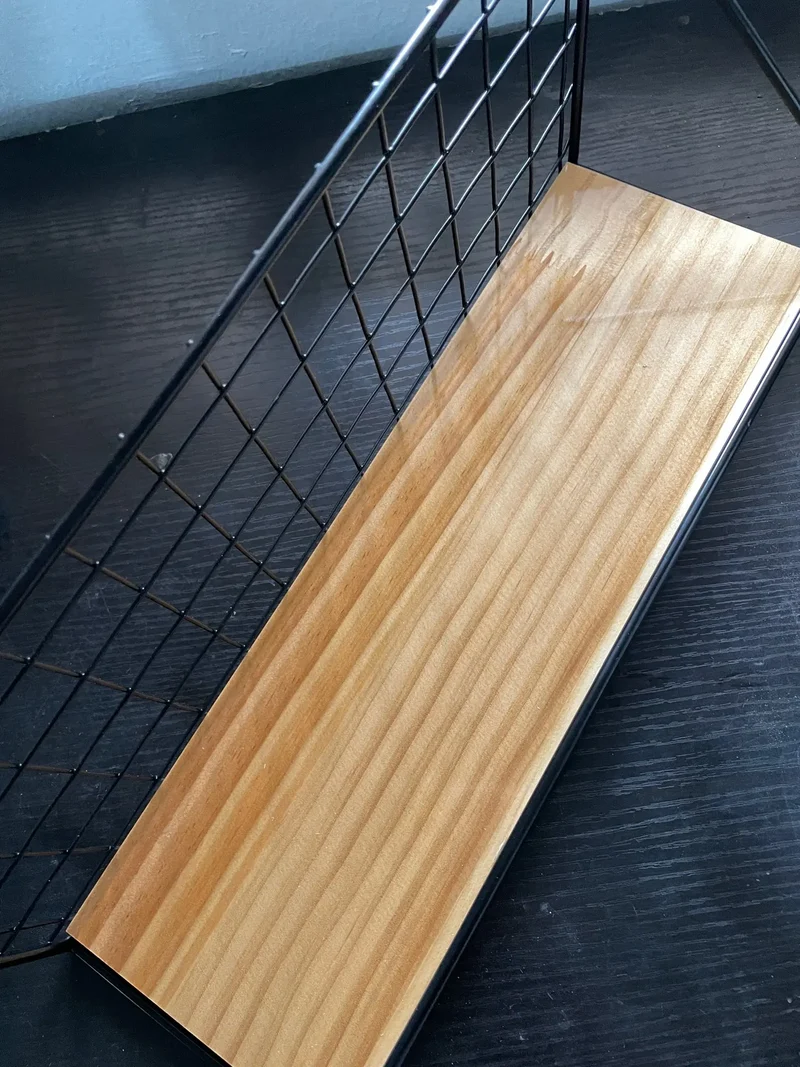 Étagère murale bois et métal