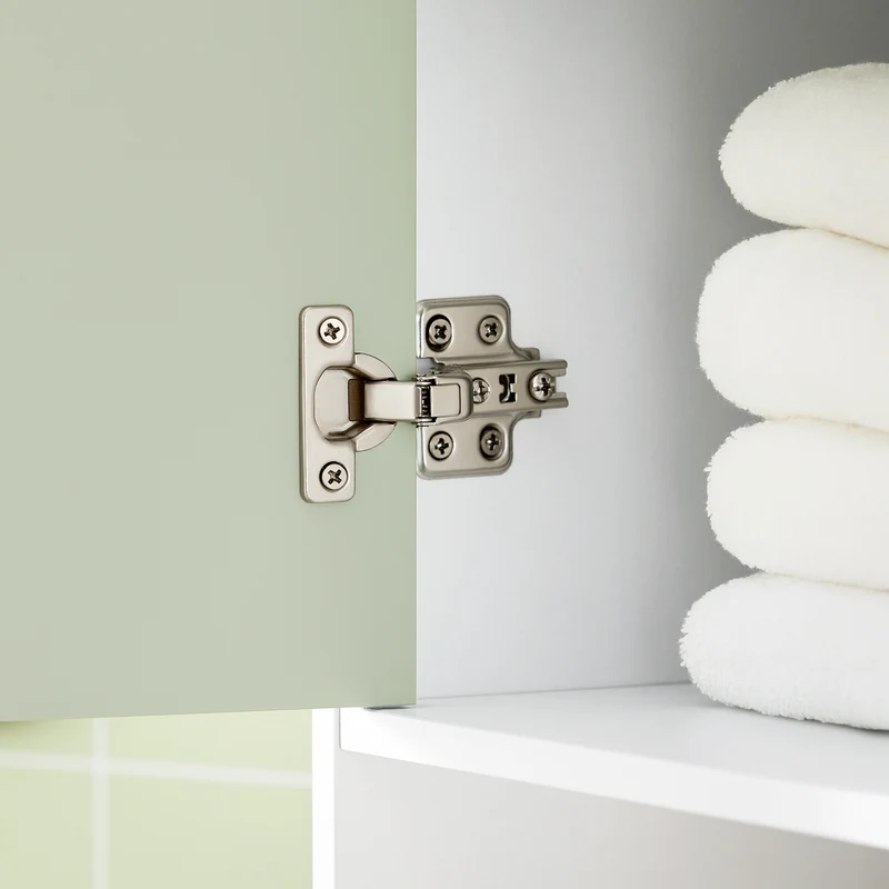 SoBuy BZR137-GR Colonne Salle de Bain Vert et Blanc 167 cm avec Sac à Linge Pliable, Porte, Étagère Réglable et Compartiment Ouvert – Pieds Métal, 30 cm de Profondeur