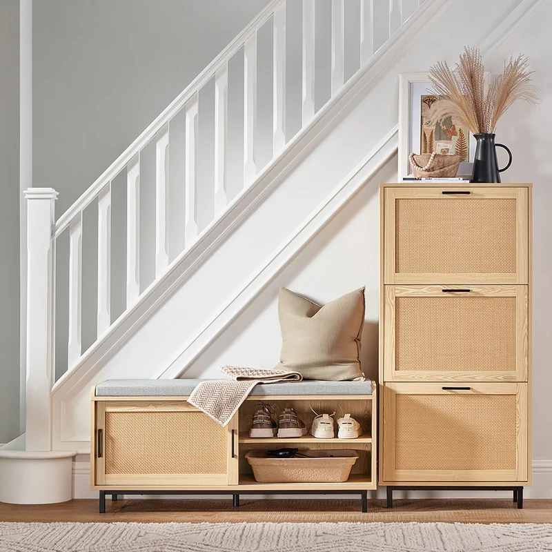 SoBuy FSR154-N Banc à Chaussures avec Coussin Rembourré, 2 Portes Coulissantes Façade Rotin Tissé pour Entrée – 110x40x49 cm, Naturel