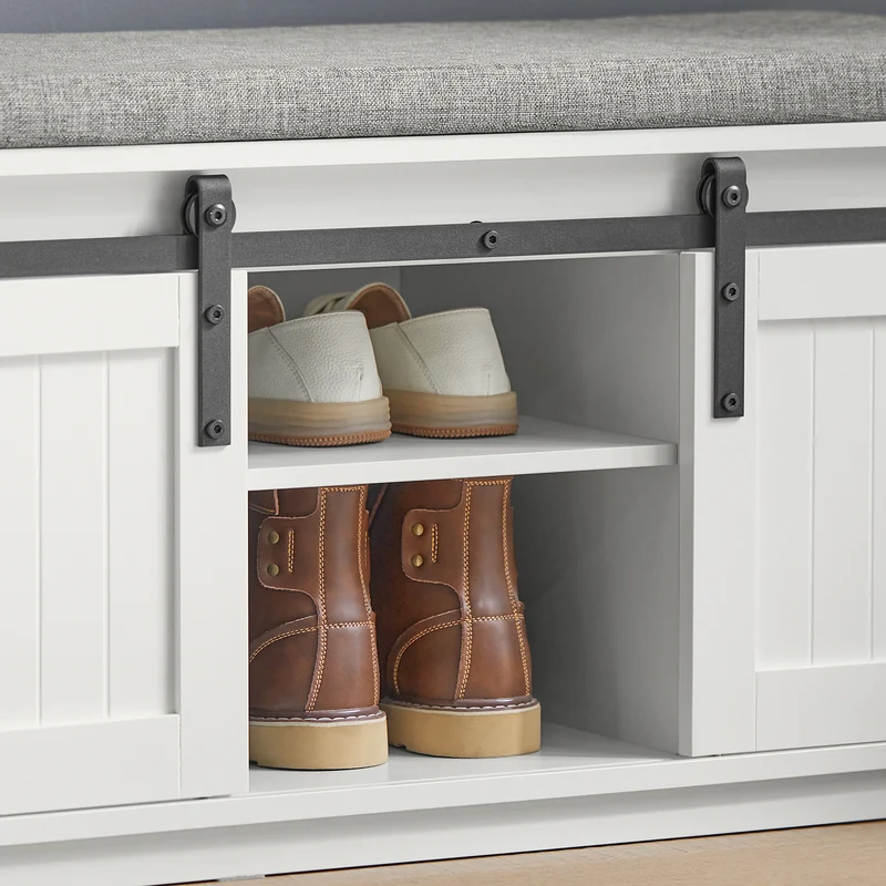 SoBuy FSR133-W Banc à Chaussures avec Porte de Grange Coulissante et 6 Compartiments pour Entrée – 120x35x45 cm, Blanc