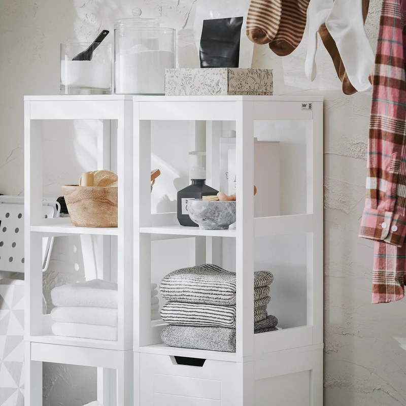 SoBuy BZR123-W Colonne Salle de Bain avec Panier à Linge Amovible et 2 Étagères Ouvertes – L30×P30×H145 cm, Charge 20 kg, MDF et Bambou, Blanc
