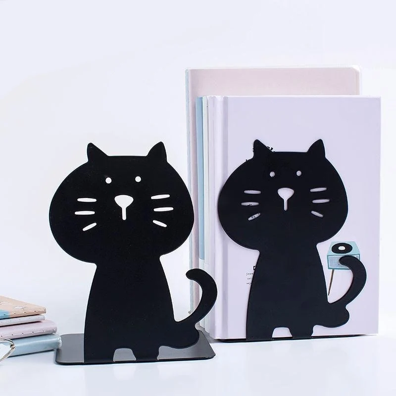Serre livre mignon chat