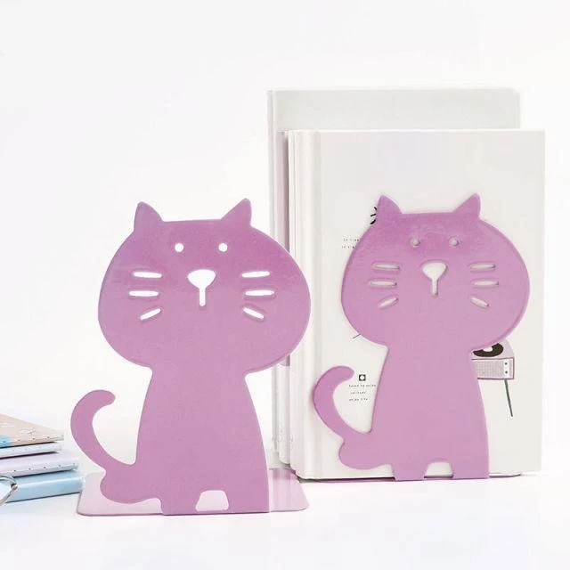 Serre livre mignon chat