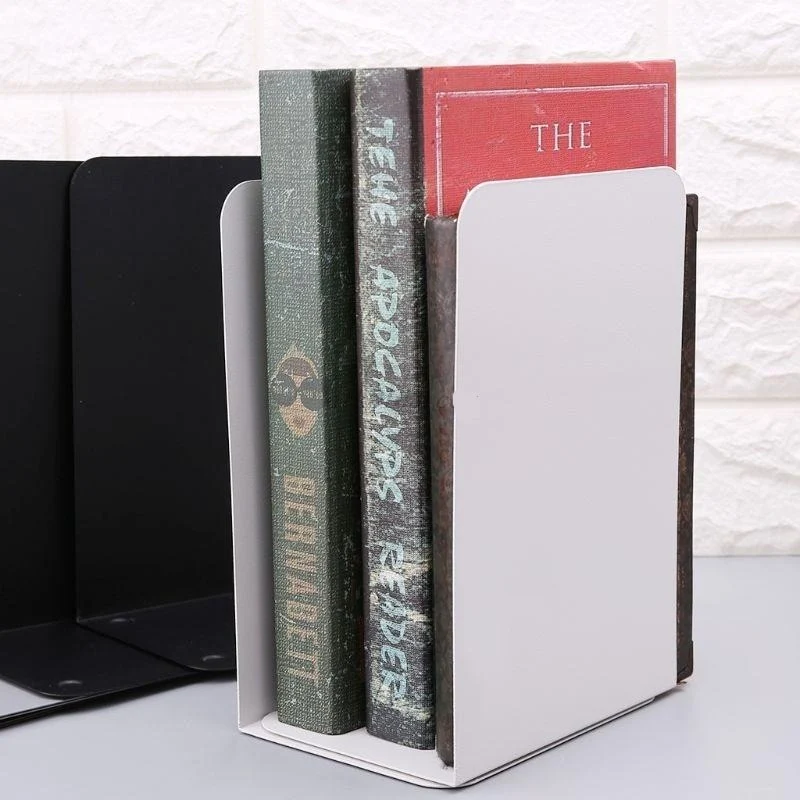 Serre livre gris en métal