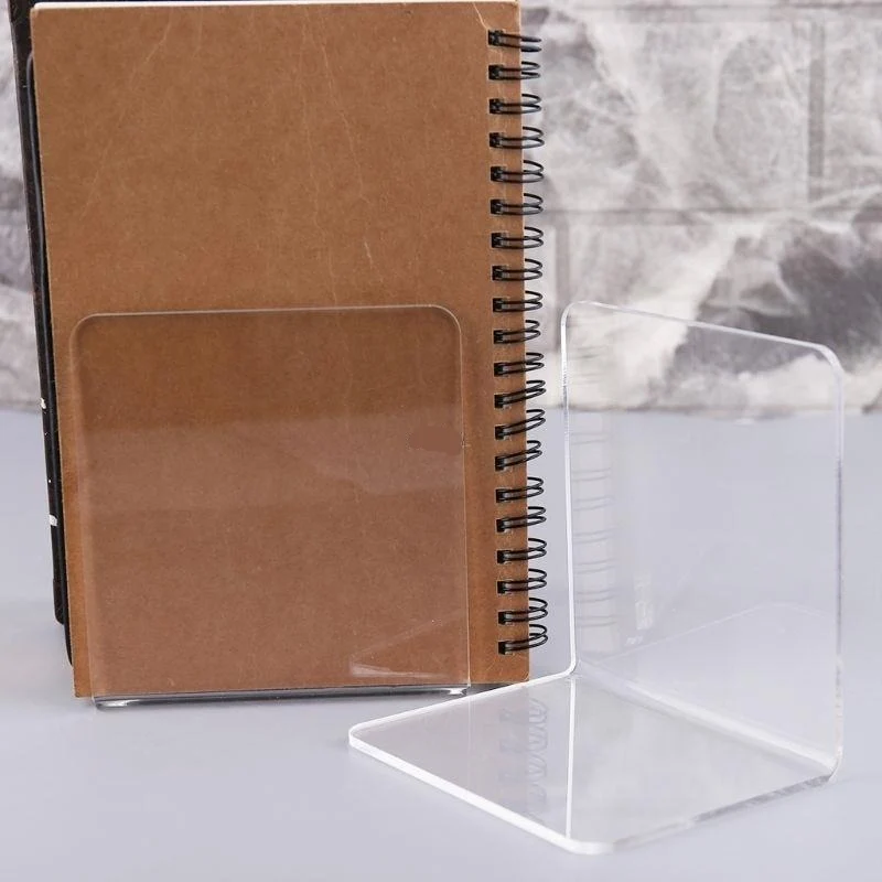 Serre livre en plastique transparent