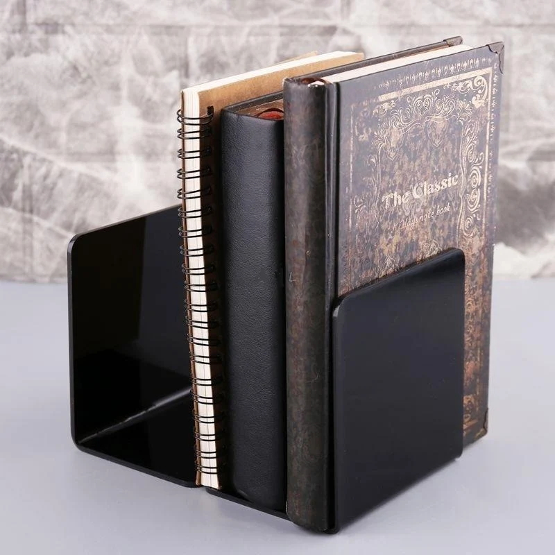 Serre livre en plastique noir
