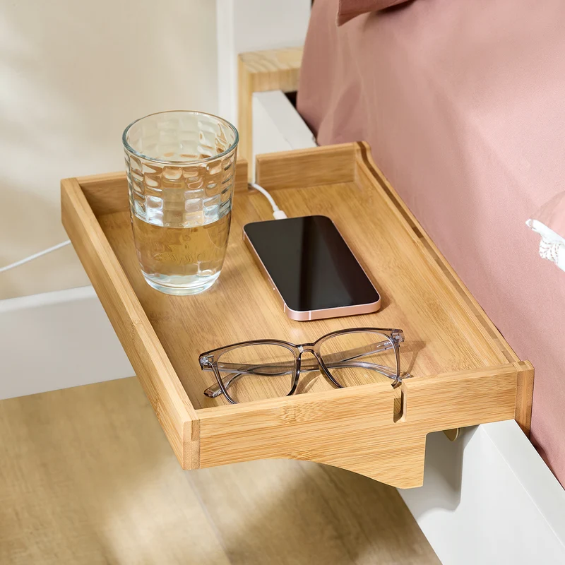 SoBuy NKD01-N Tablette de lit Amovible à encoches câbles - Plateau en Bambou pour Livres, Smartphones & Lunettes - Adapté aux Cadres de lit de 1-3cm 36x25x9cm
