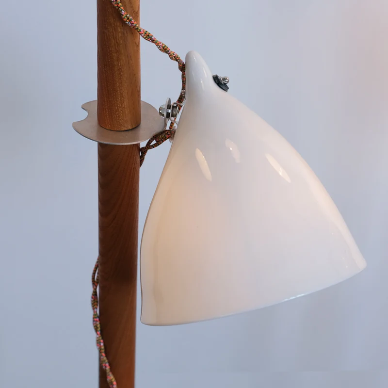 LE PERCHOIR - Lampadaire 165cm - Bois Brun