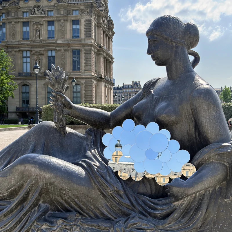 MIROIR NÉBULEUX