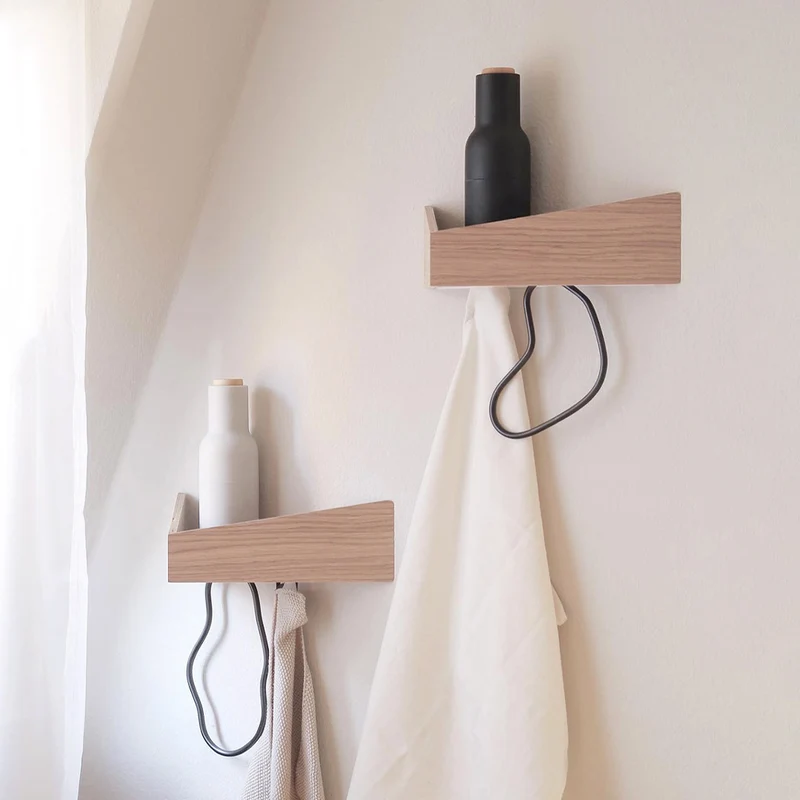 Pelican Wall Shelf · Large White-Pigmented Oak