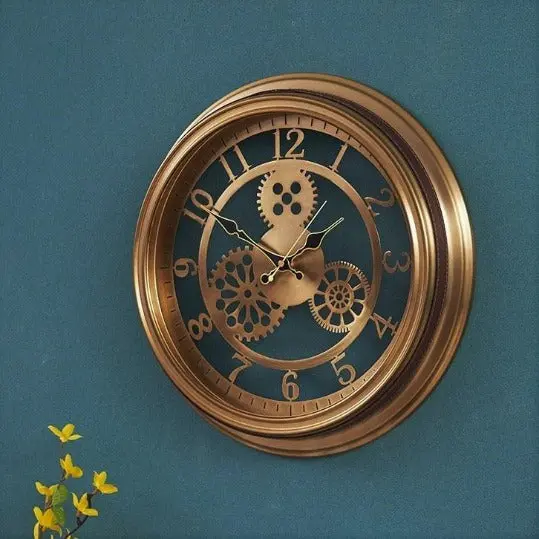 Horloge Industrielle Dorée