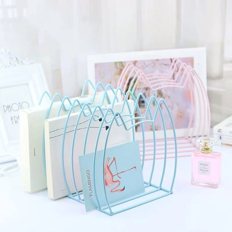 Rangement de livre chaton