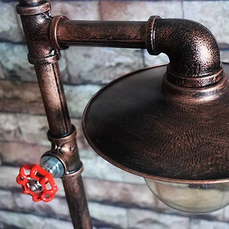 Lampe Industrielle Sur Pied Compteur