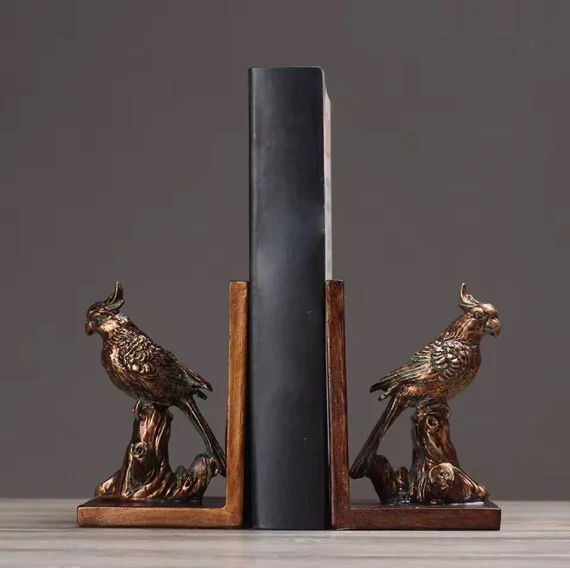 Serre livre perroquet