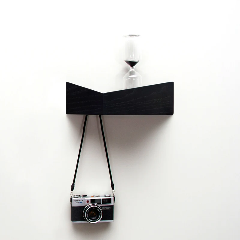 Pelican Wall Shelf with Hidden Hooks · Small Black