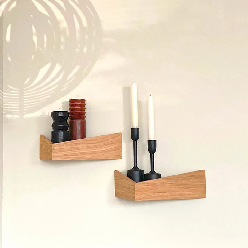 Pelican Wall Shelf with Hidden Hooks · Small Oak