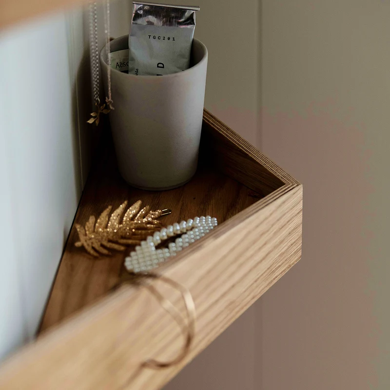 Pelican Wall Shelf with Hidden Hooks · Medium Oak