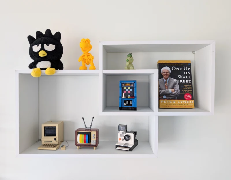 Zynix Interlocking Cube Wall Shelf | Modern Space-Saving Design