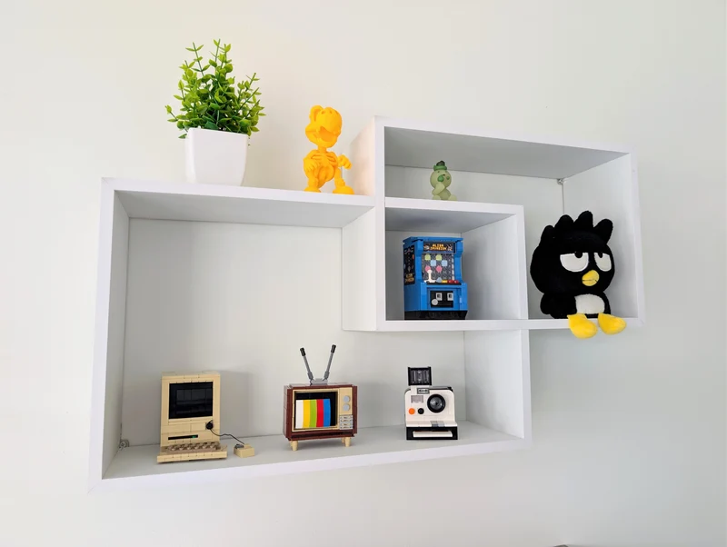 Zynix Interlocking Cube Wall Shelf | Modern Space-Saving Design