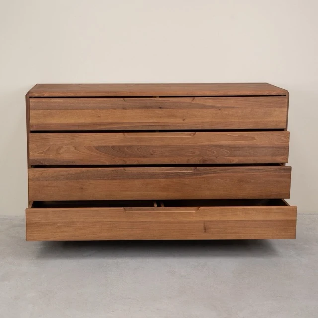 Commode en bois massif SWEDEN 4.2 | NordicStory
