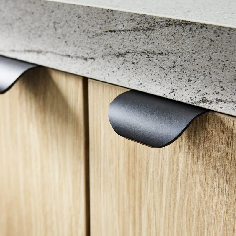 1 OSLO HANDLE 32MM SPACING IN ALUMIN