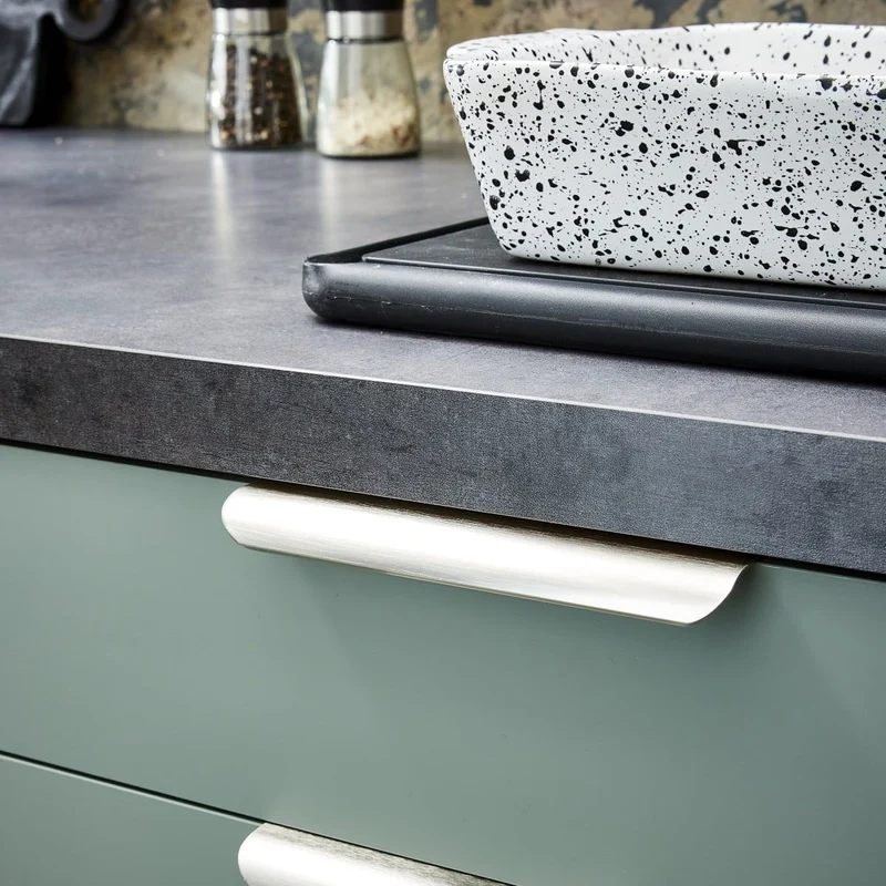 1 OSLO HANDLE SPACING 128MM IN NICKEL