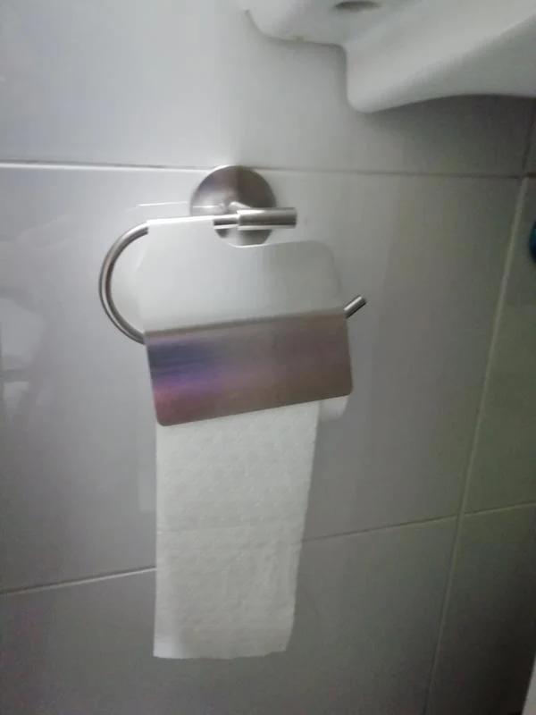 PORTAROTOLO COPERTO VITI O ADESIVO SUITE