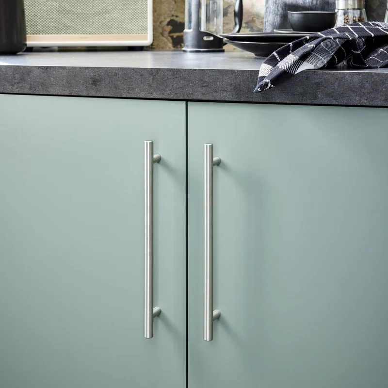 1 SARA HANDLE SPACED 192 MM IN POLISHED BRUSHED NICKEL