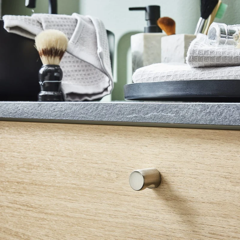 1 OMNA D 19.5MM BRUSHED NICKEL KNOB