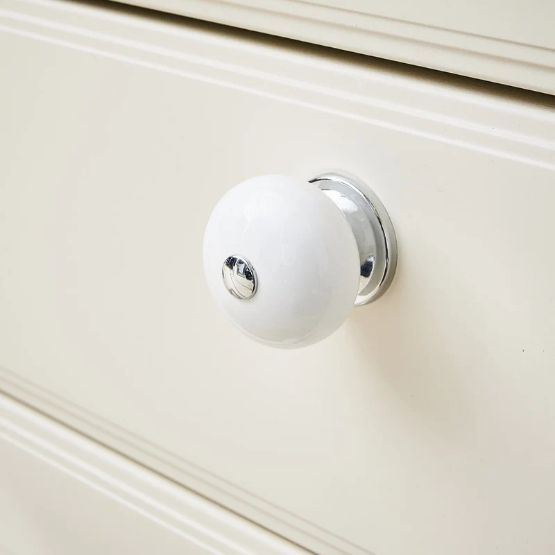 1 GABI D 40 MM WHITE PORCELAIN KNOB